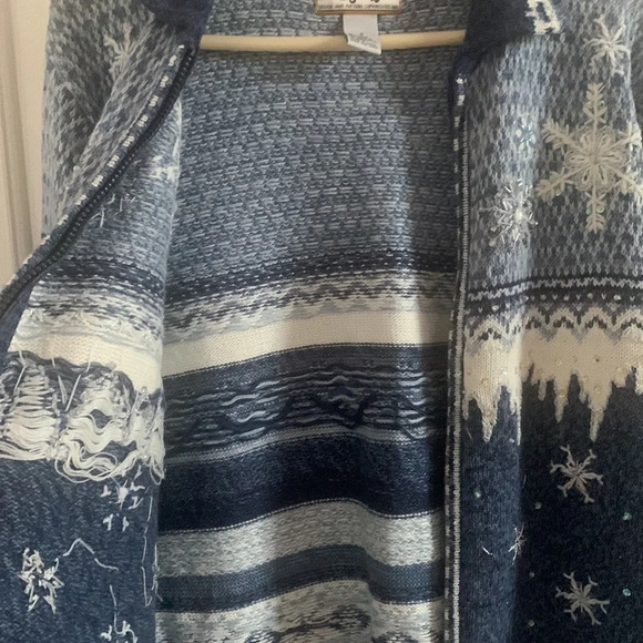 Vintage Heirloom Collectibles Winter Snow Flake Knit embellished sweater Small - Picture 11 of 12